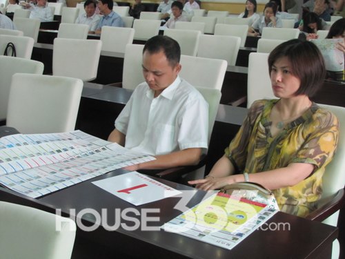 合肥土地市场遇冷 4宗地1宗流拍 最高溢价率不