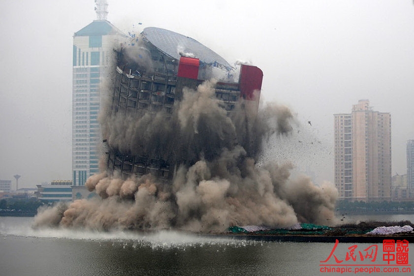 中国人均住宅_解放初中国人均寿命(2)