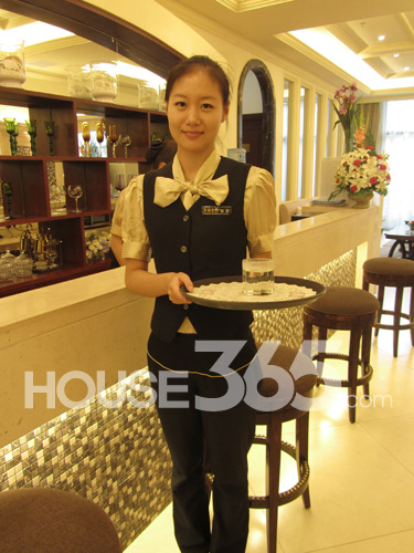 城地产]金领结、铂金服务体系新闻发布会圆满