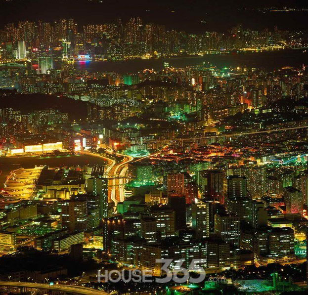 莫斯科人均绿地面积_无锡人均住房面积(2)