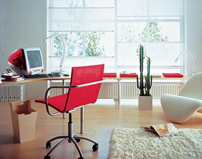 如何装饰书桌学生 10370431_616096.jpg