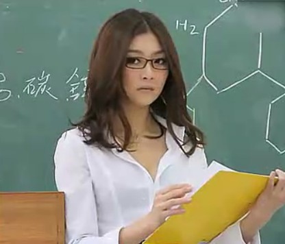 黑丝丝教师视频网络疯传女教师爆乳黑丝授课男