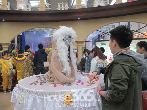 东方米兰国际城住博会上三天活动不重样-西安