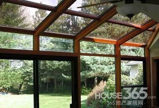 阳台搭建阳光房 休闲娱乐的好去处-365地产家