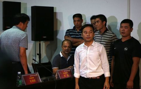 咏春之争愈演愈烈 叶问之子遭徒孙踢馆-合肥