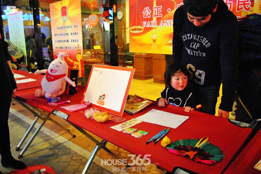 变身小老板柏庄儿童王国小小跳蚤市场开市啦