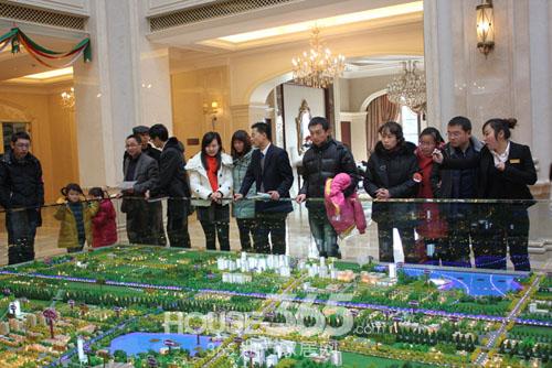 阿卡迪亚售楼处现场