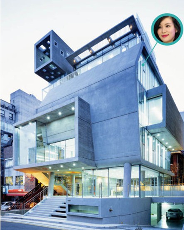 都叫兽情人节遭表白 《星你》金秀贤豪宅大曝光